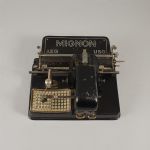 585931 Typewriter